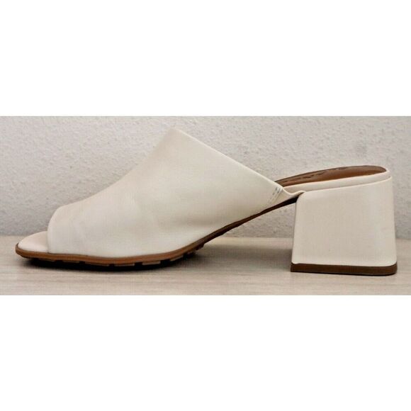 Blondo Women's Sz 9M Bone/Beige Leather Maya Slip-On Heeled Sandal - Picture 6 of 11